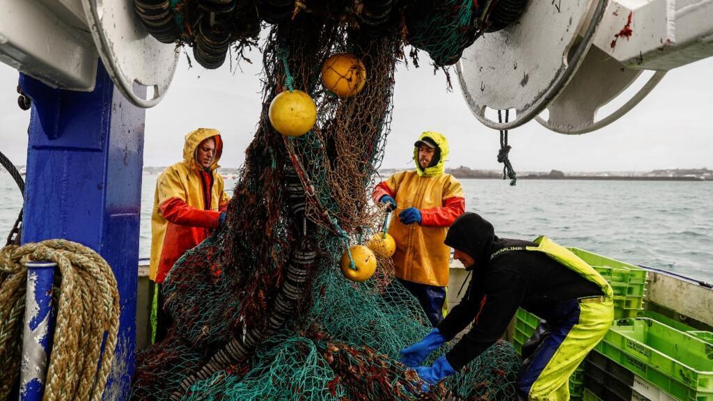 Jersey grants 95 licences to French trawlers, but turns down 75